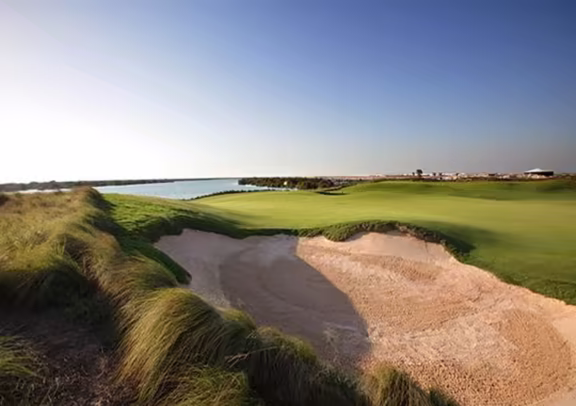 Image Yas Links Abu Dhabi Golf Club